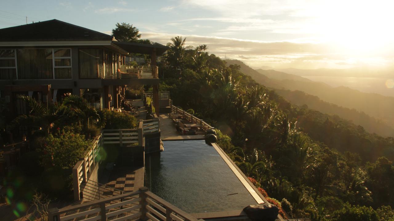 The Oriental Luxury Suites Alfonso Esterno foto
