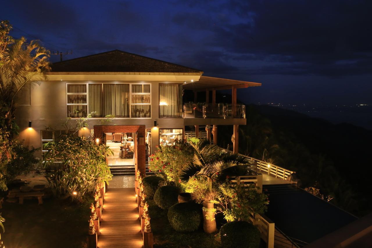 The Oriental Luxury Suites Alfonso Esterno foto