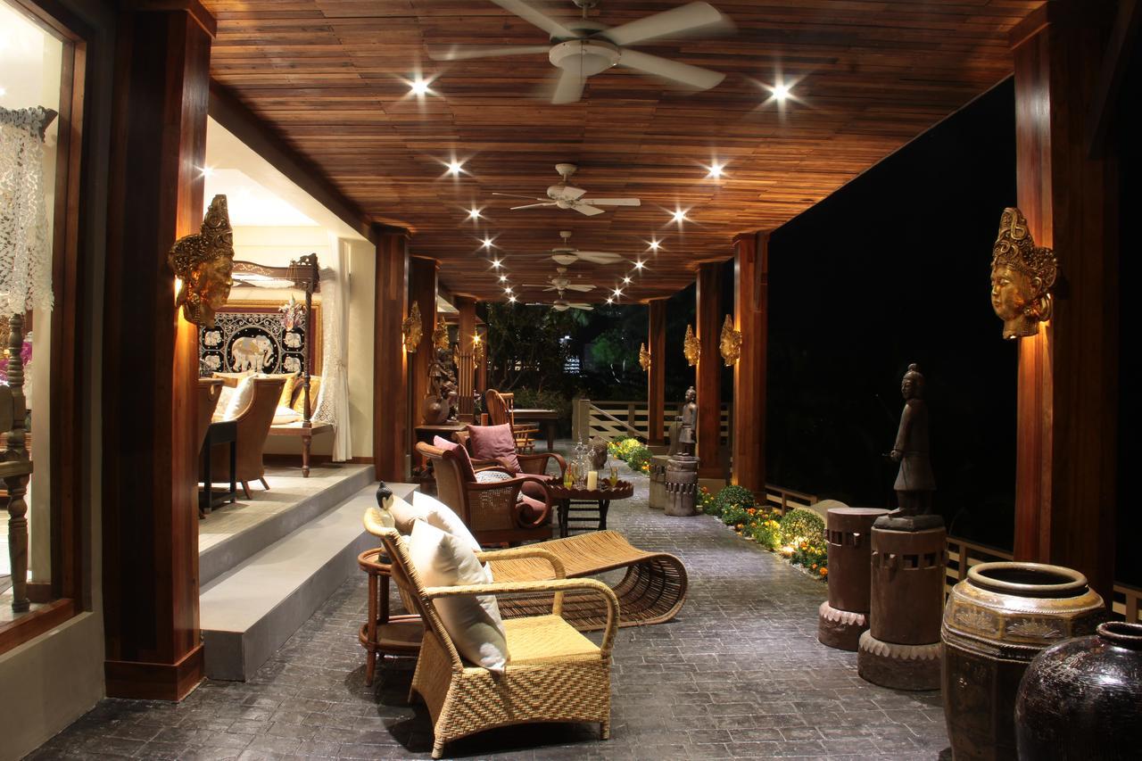 The Oriental Luxury Suites Alfonso Esterno foto
